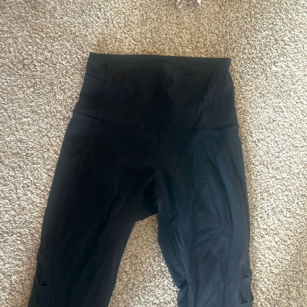 Lululemon leggings!